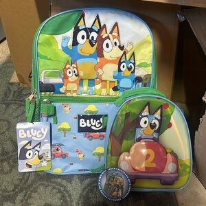 Bluey Family Trip Kids 17" Laptop Backpack 2-Piece Set with Lunch Bag